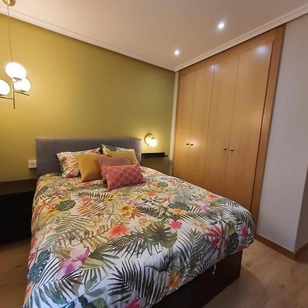 Piso en el Burgos Histórico Apartamento Exterior foto