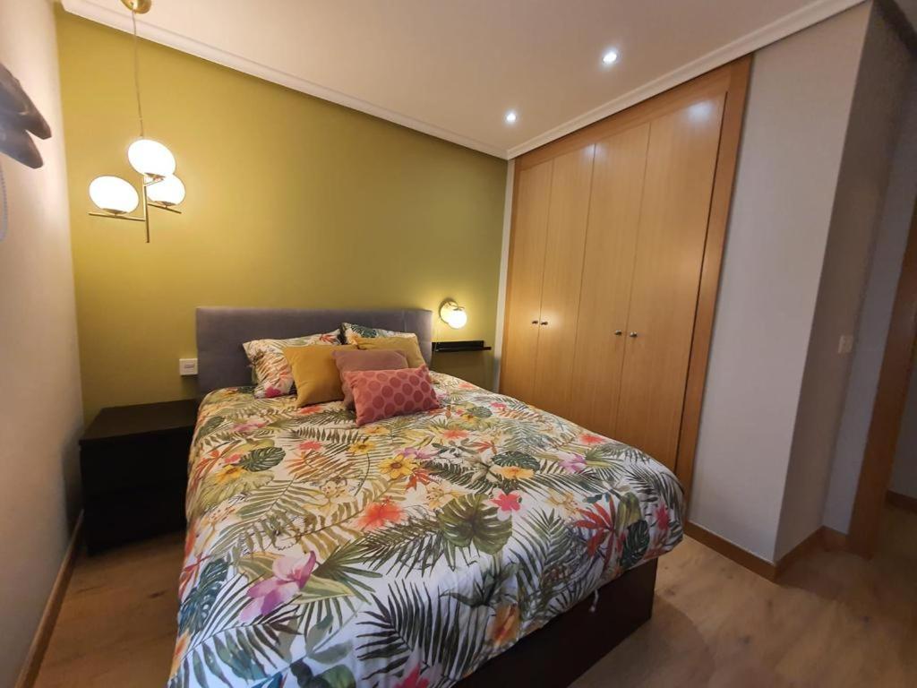 Piso en el Burgos Histórico Apartamento Exterior foto