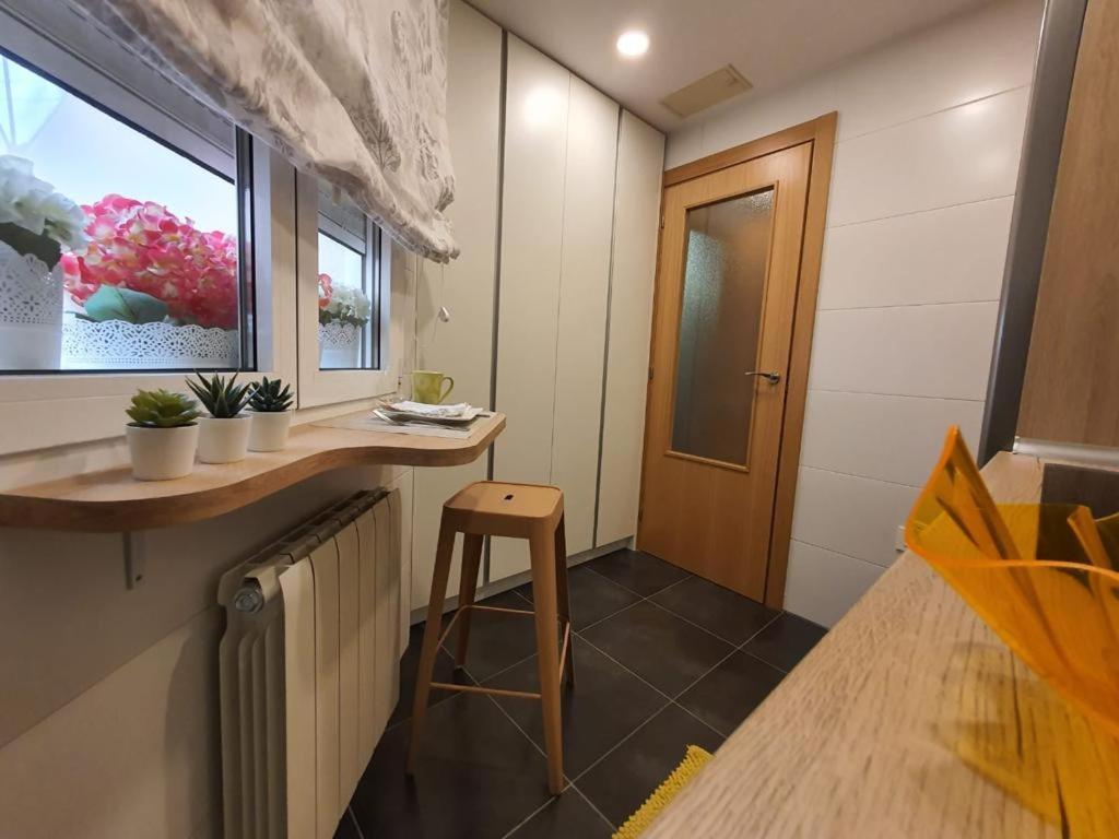 Piso en el Burgos Histórico Apartamento Exterior foto