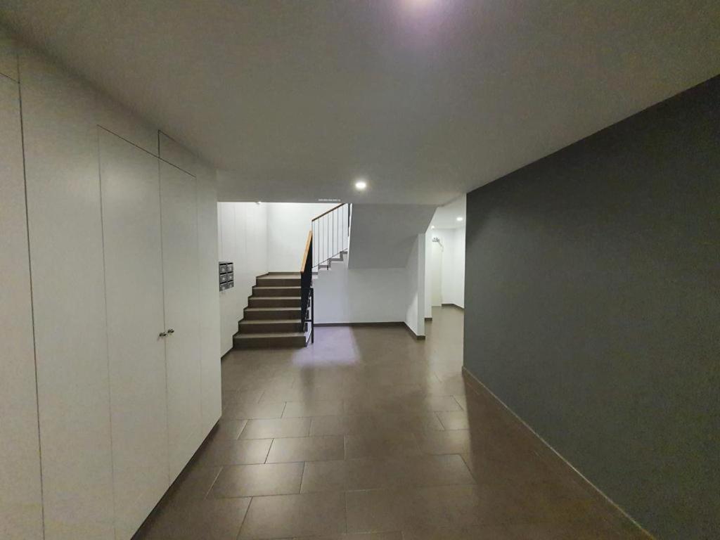 Piso en el Burgos Histórico Apartamento Exterior foto
